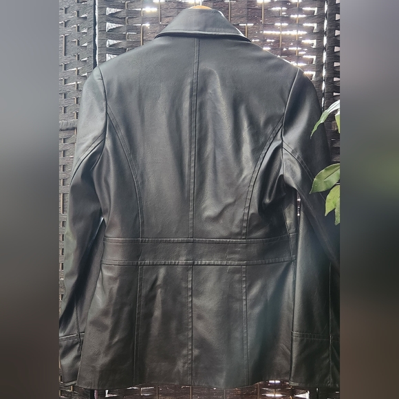 NUAGE faux leather jacket - Picture 4 of 13